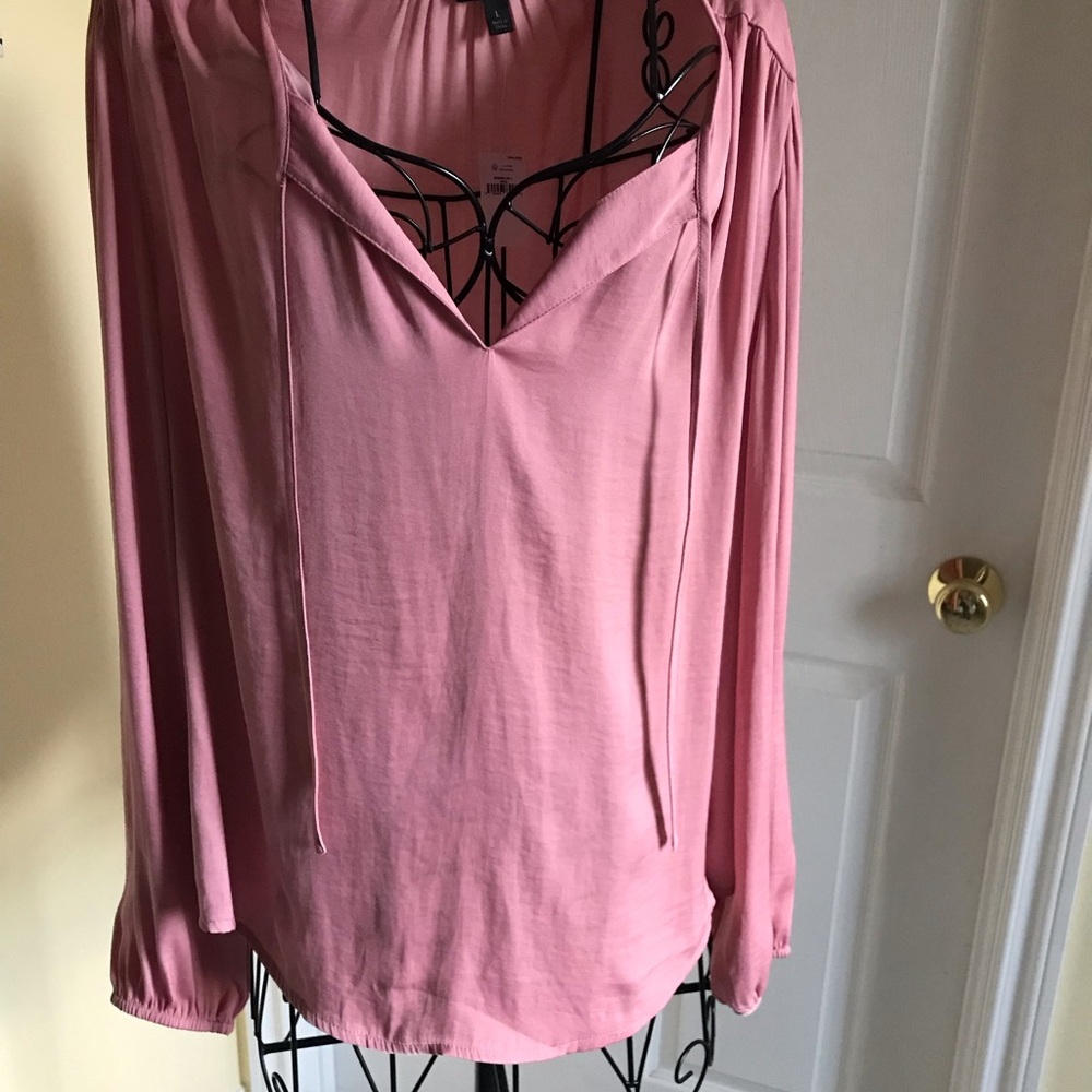 Banana Republic Factory Shirred Tie-Front Dusty Rose Blouse NWT Size Large - Picture 2 of 7